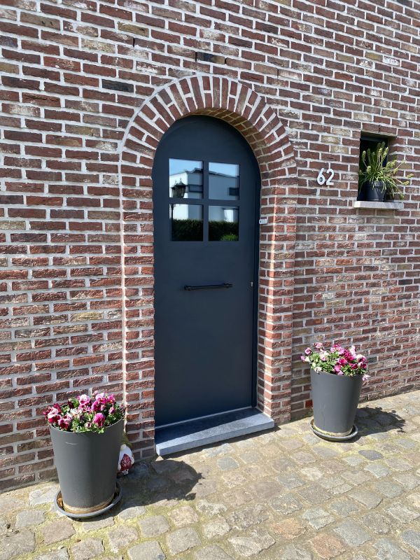 porte arrondie chassis aluminium
